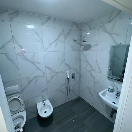 Διαμέρισμα Cozy 2br In