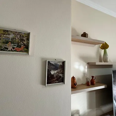 Cozy 2br In Apartmán Tirana