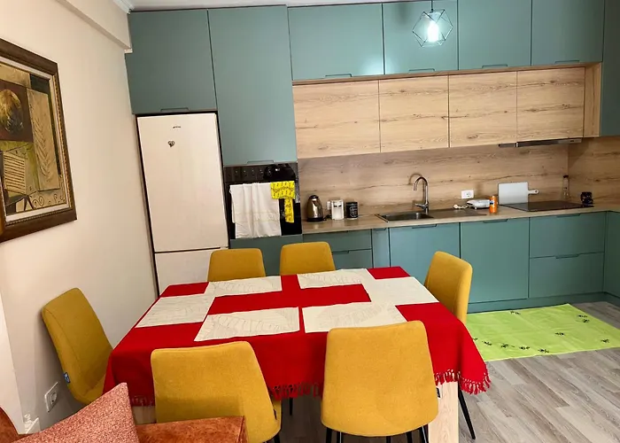 Cozy 2br In Διαμέρισμα