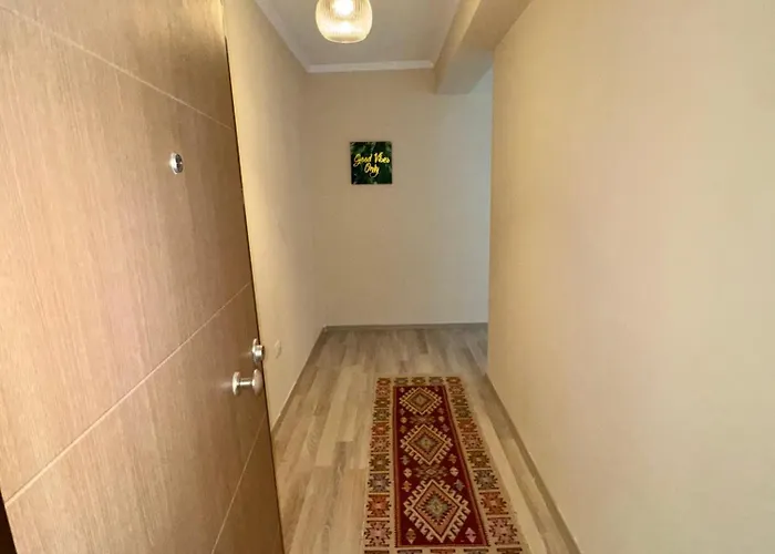Cozy 2br In Διαμέρισμα *