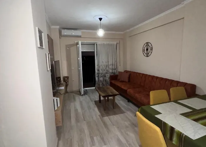 Cozy 2br In Διαμέρισμα *